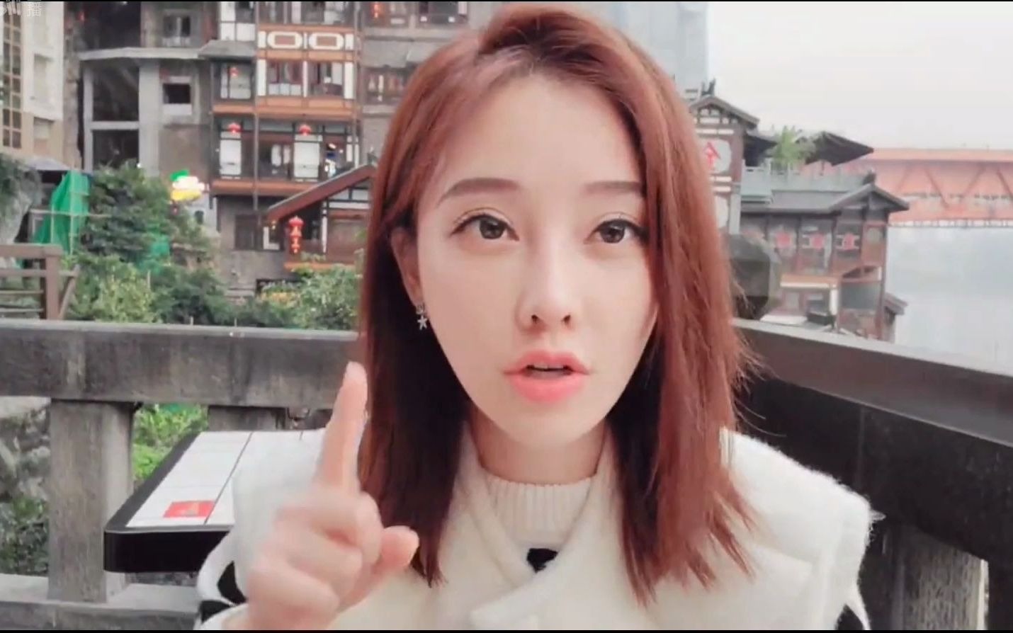 b站音乐旅行线上音乐会冯提莫户外直播全程录制粉丝合唱很给力线下