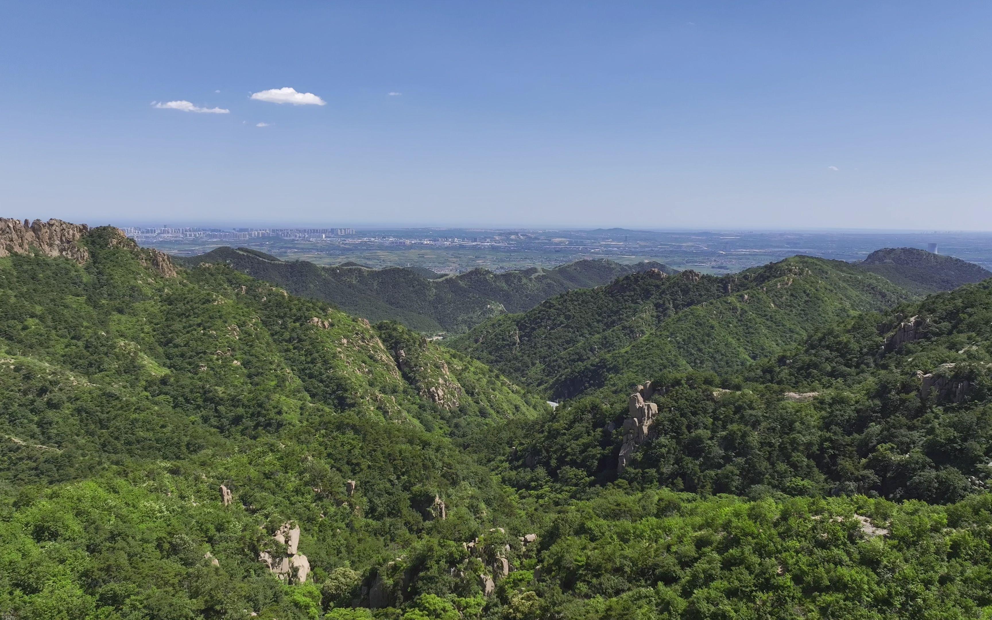 秦皇岛乱刀峪景区 风里雨里乱刀峪等你