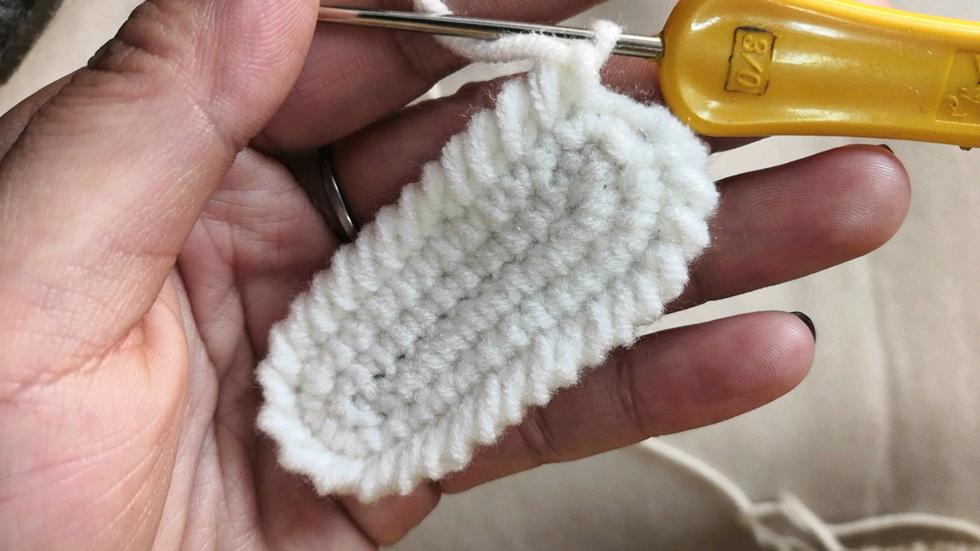 钩针编织 反钩短针的方法 适合给发夹钩花边特别漂亮