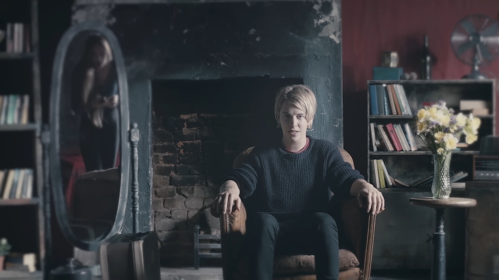 [图]Tom Odell - Another Love (Official Video)