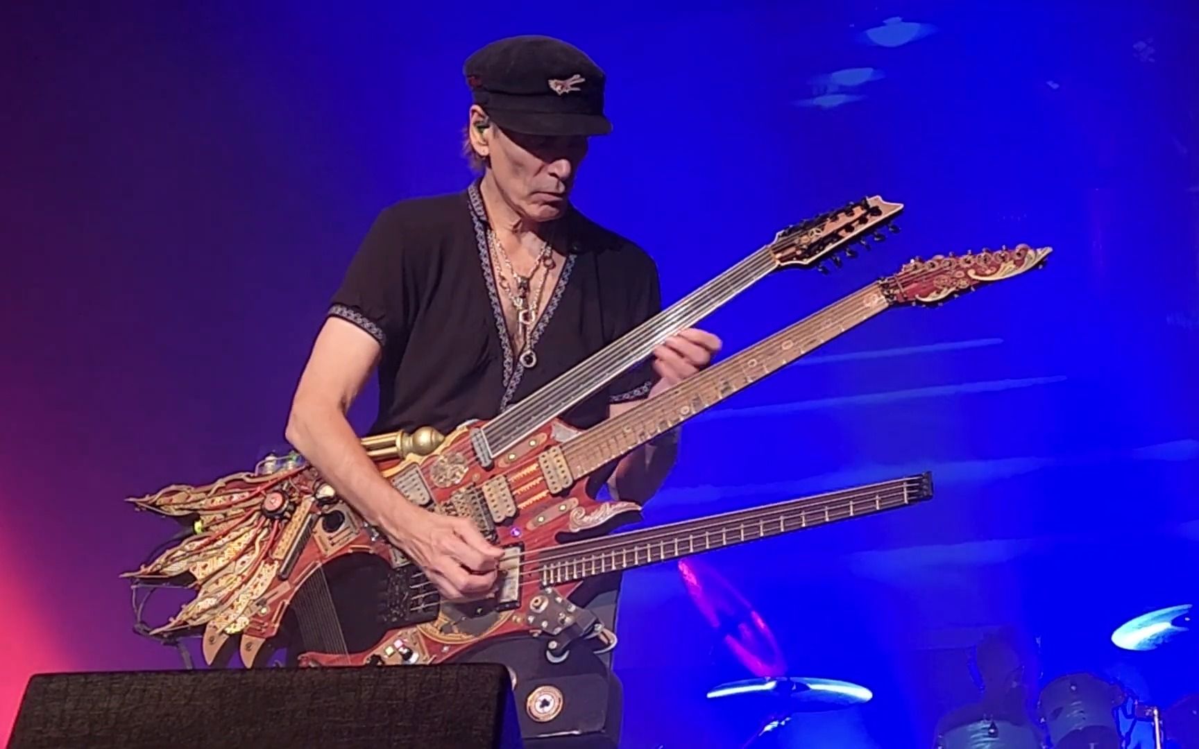 steve vai《teeth of the hydra》现场