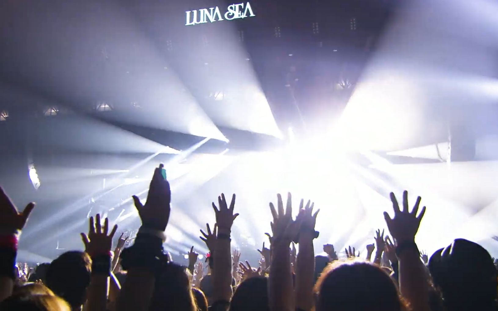 [图]LUNA SEA- LUNA SEA-「 LOVELESS」2018 LUNATIC FEST Ver.