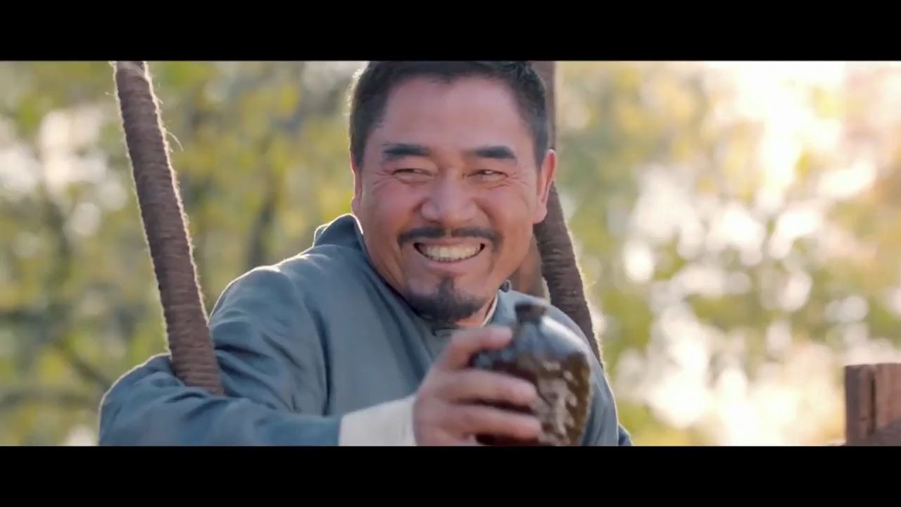 《老酒馆》花絮:巩汉林再话宫廷玉液酒一百八一杯!