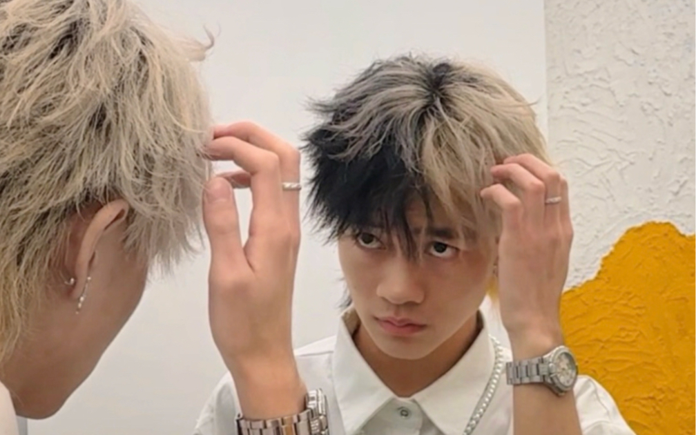 会不会有一种可能是发型封印了你的颜值