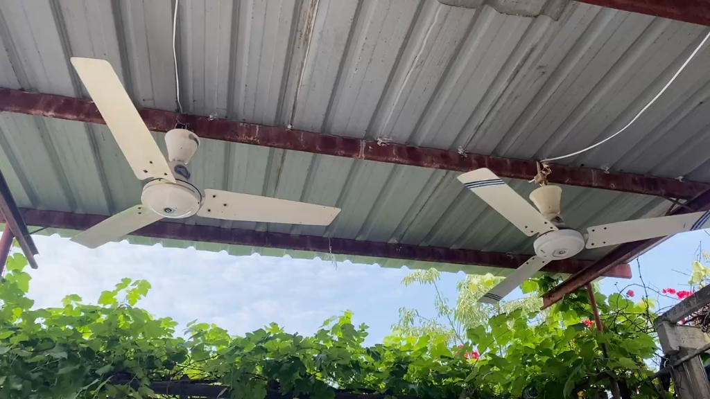 (重庆朋友) 凉棚测试 双红岩吊扇.