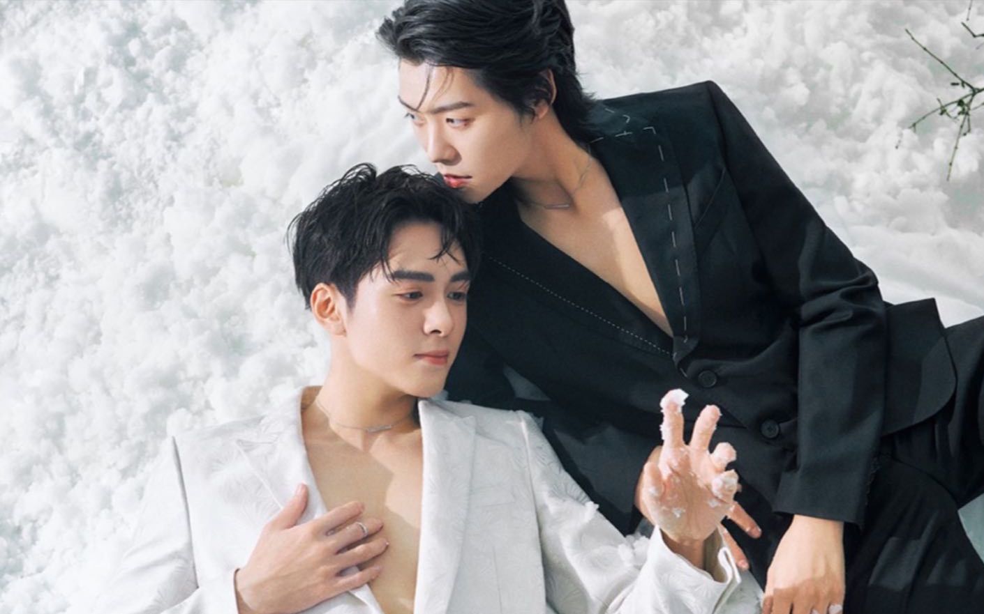 宇日俱曾wonderland的婚礼这是故事的开始