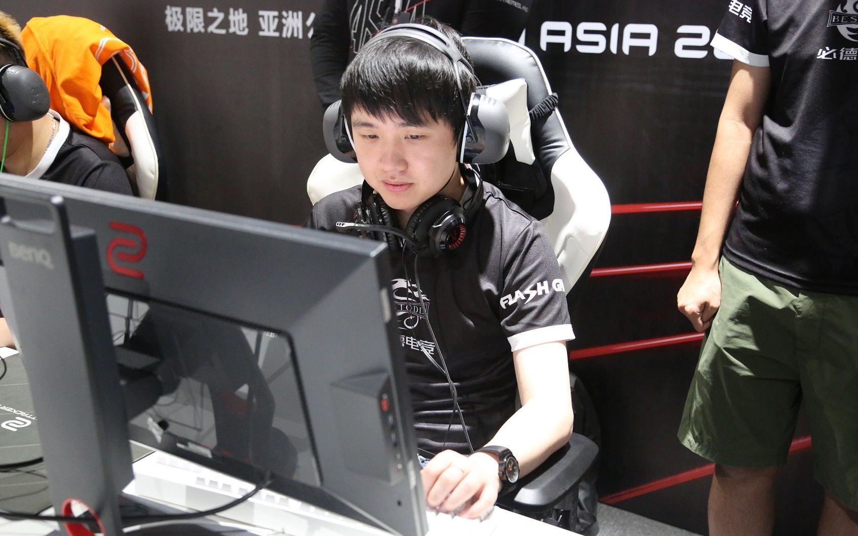 2019major 天禄大哥仿照孙宝迪绕后cy1瞬间三杀力挽狂澜