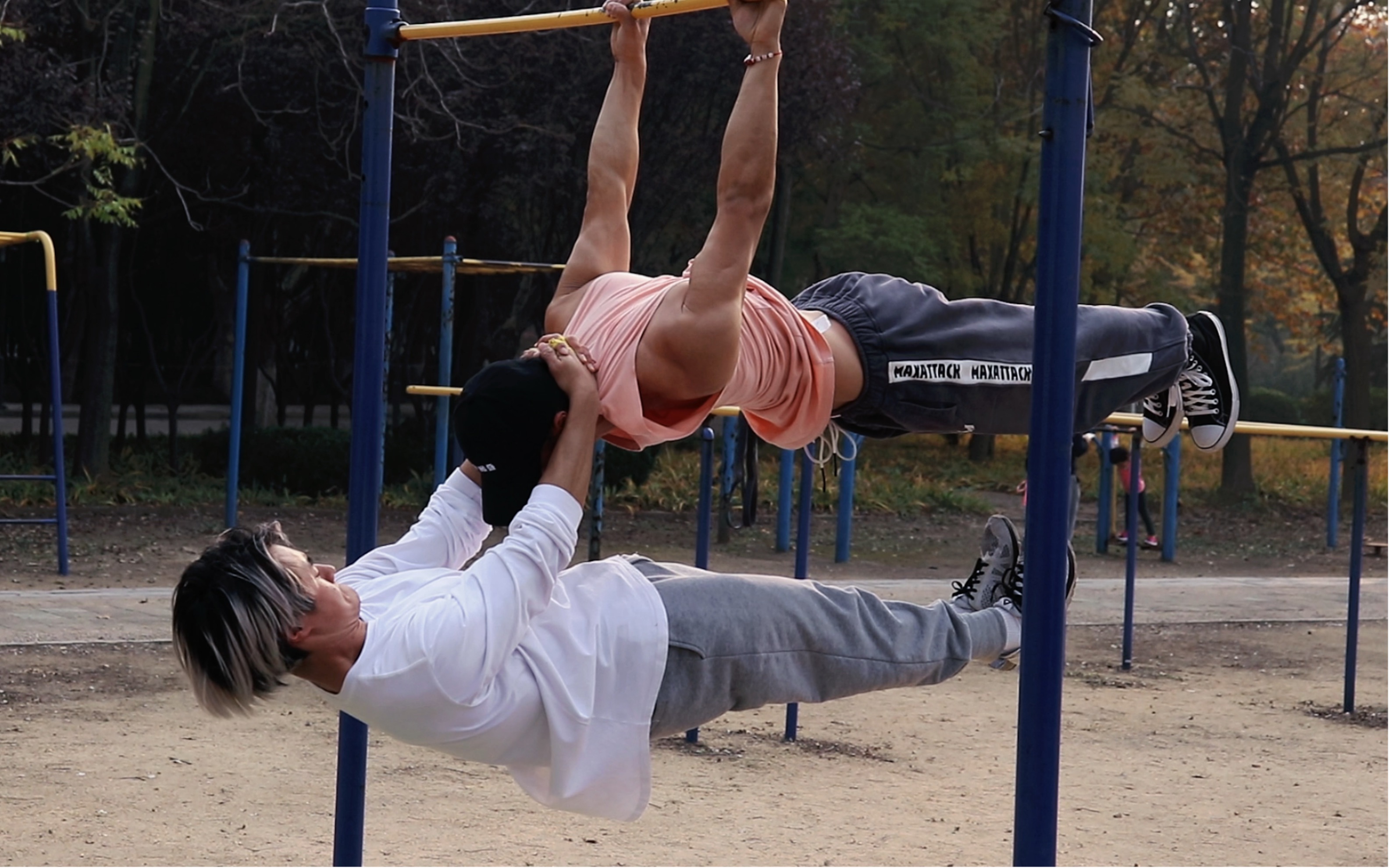 组合动作-专治颈椎病,每天1分钟,头不痛腰不酸了,颈椎病也好了.