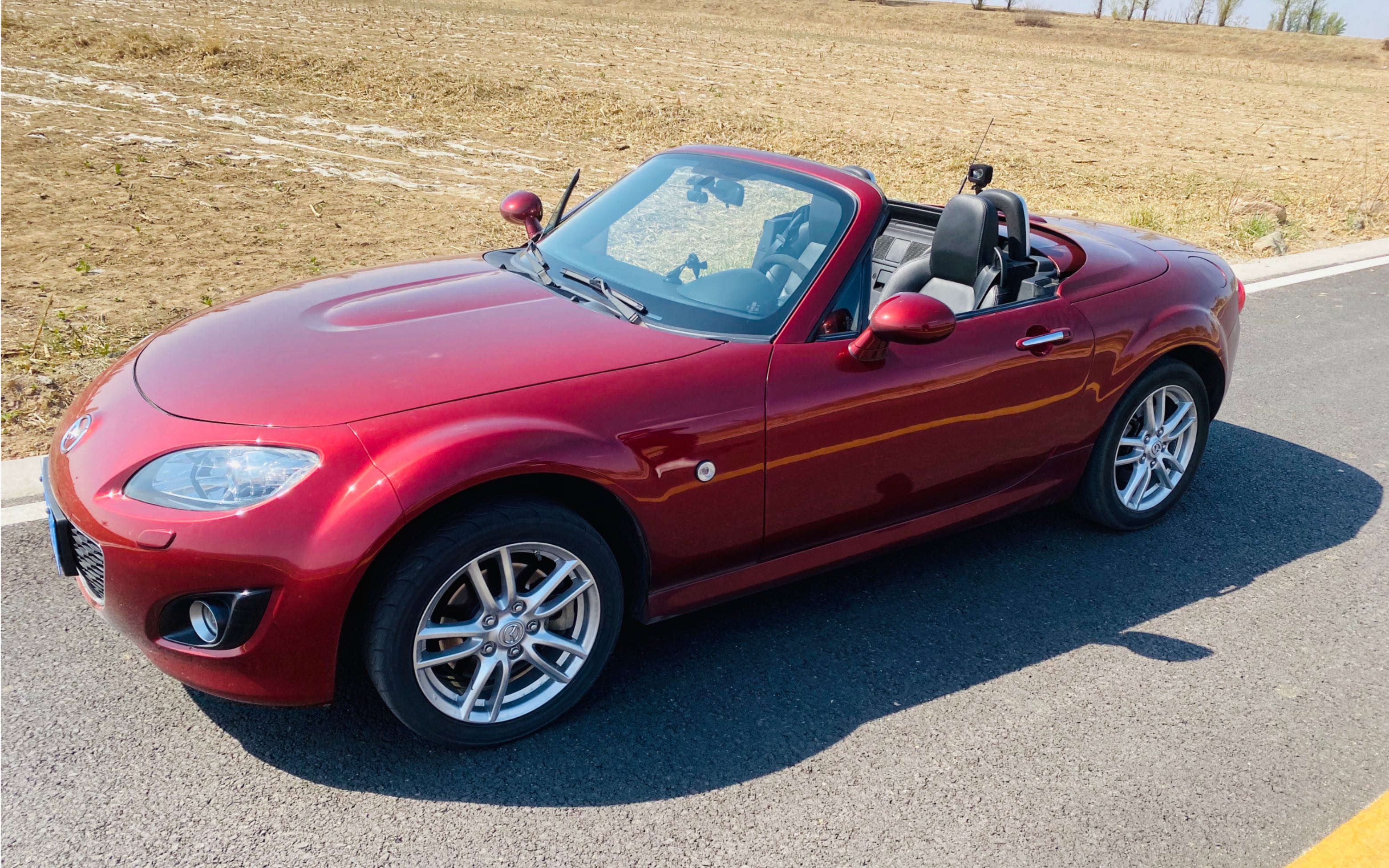 mx-5 nc 阳光明媚小敞篷简直太棒了!