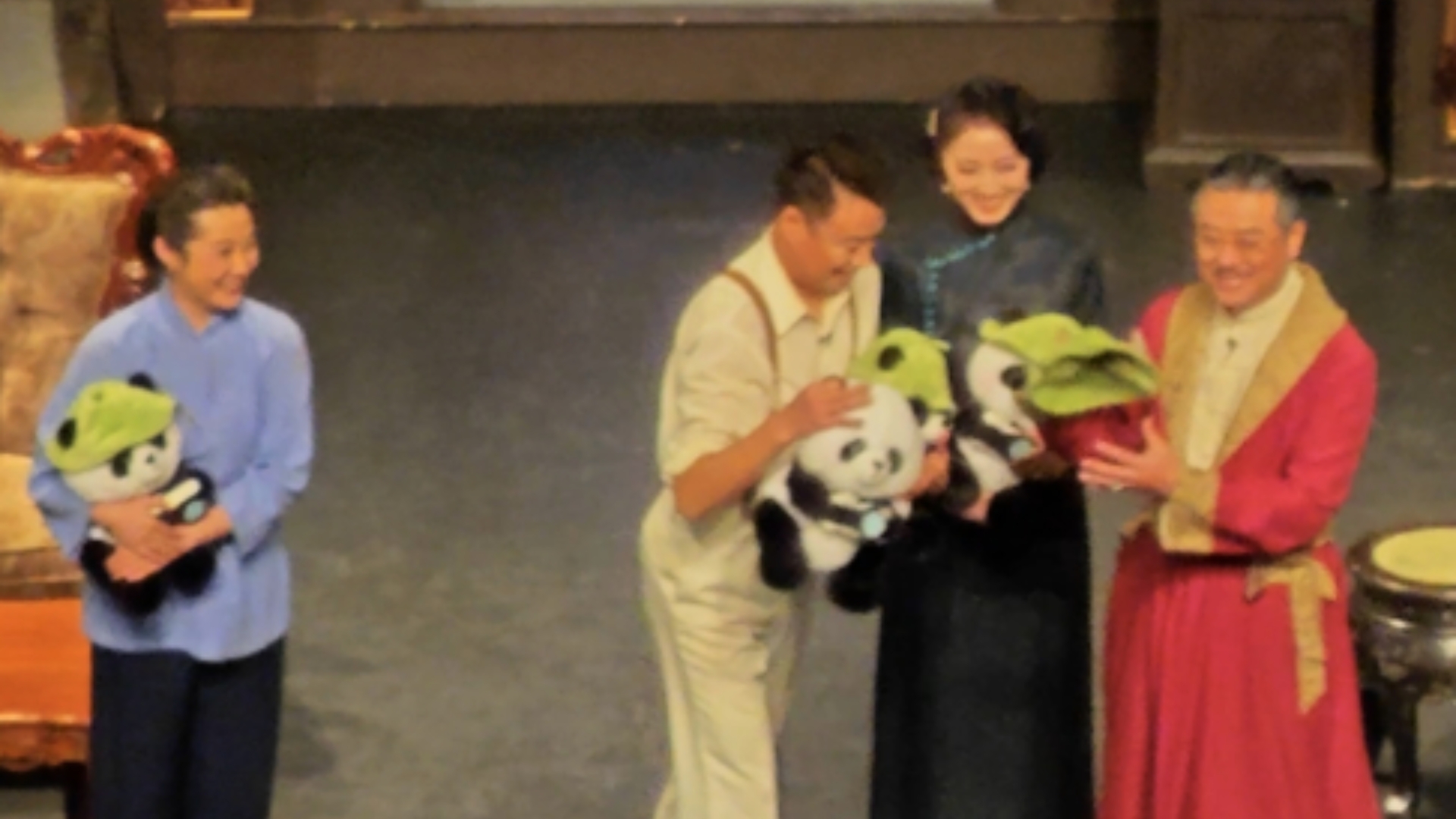 周朴园:我可要拿好我的绿帽子