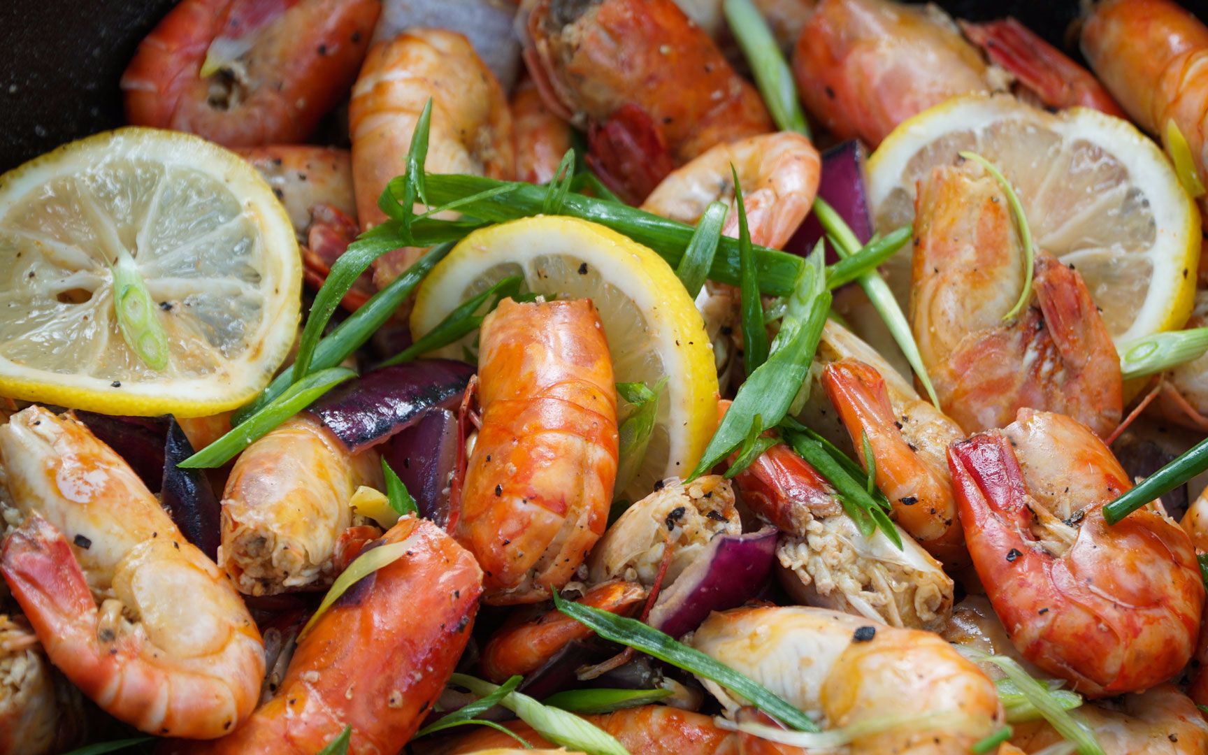 挑战超火爆台湾柠檬虾5个柠檬2斤虾想想就要流口水