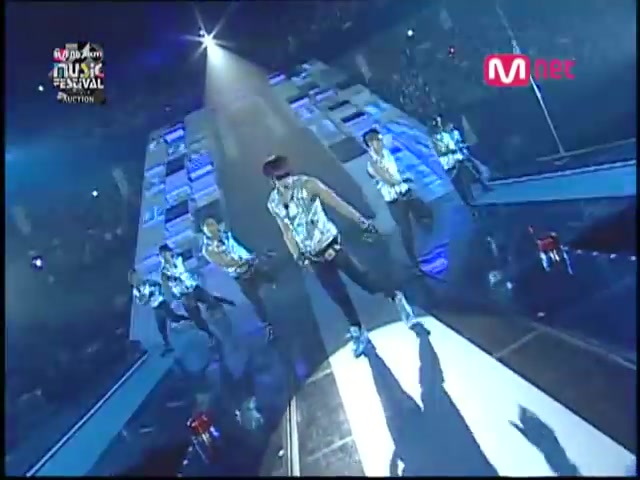 [图]【Rain/郑智薰】2008 Mnet KM Music Awards 现场