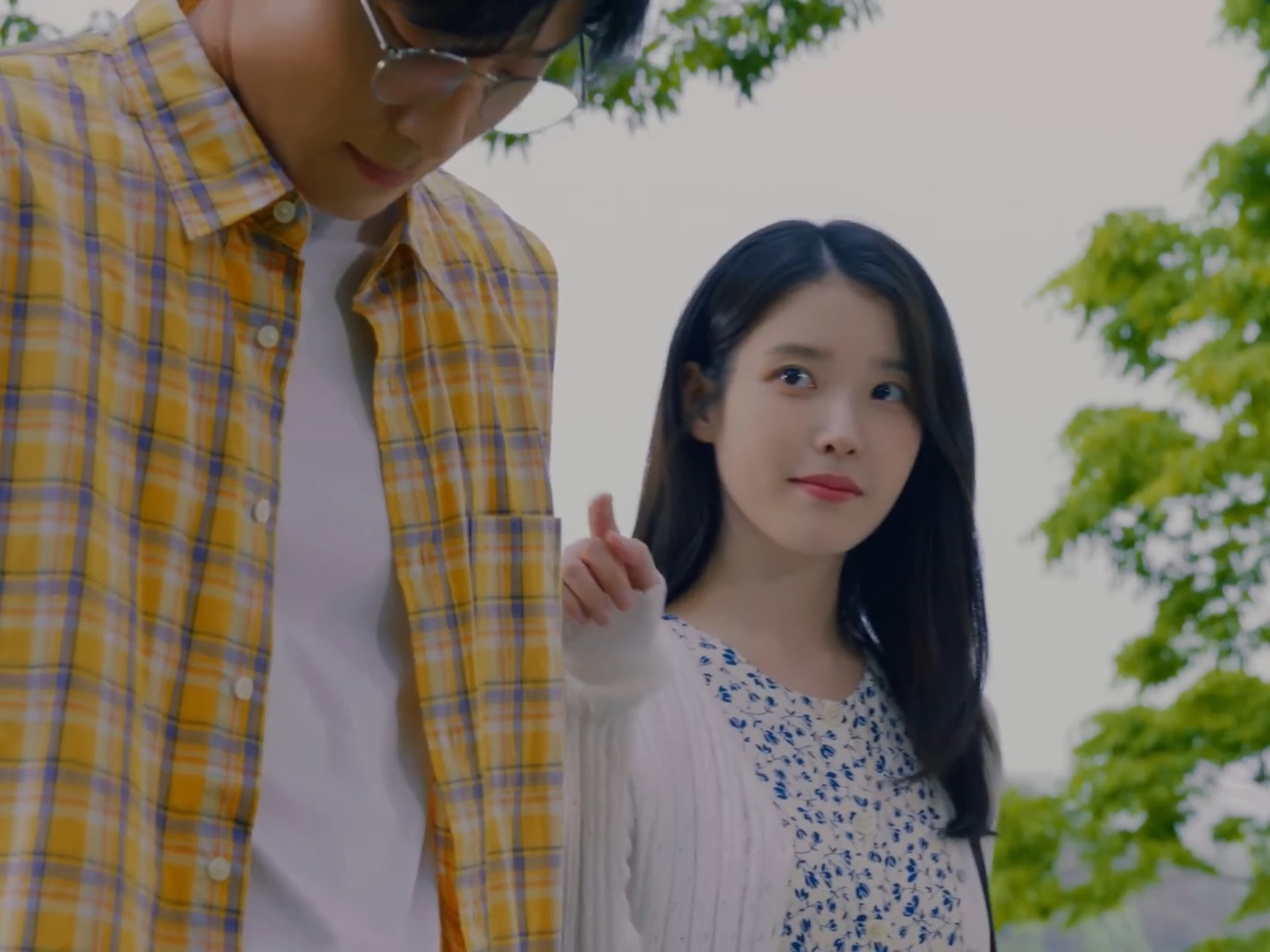 IU最新回归曲Never Ending Story MV公开