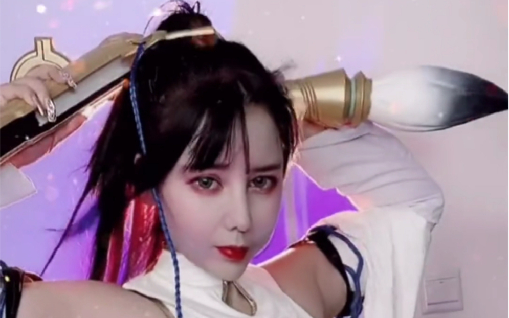 黑蒜姐实力cos上官婉儿