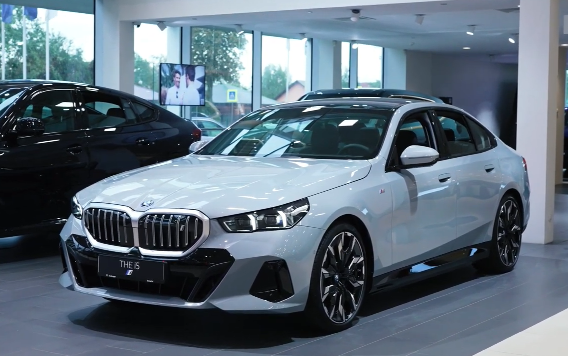 2024款宝马i5 edrive40 外观和内饰细节