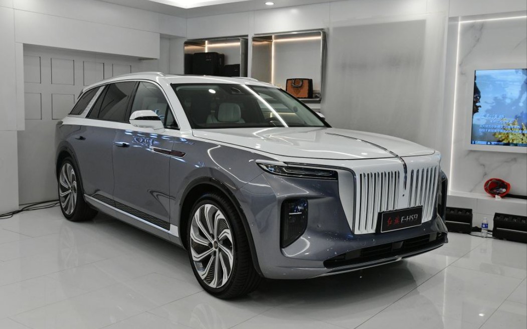 红旗e-hs9四座版夜间氛围灯及内饰_哔哩哔哩 (゜-゜)つロ 干杯~-bili