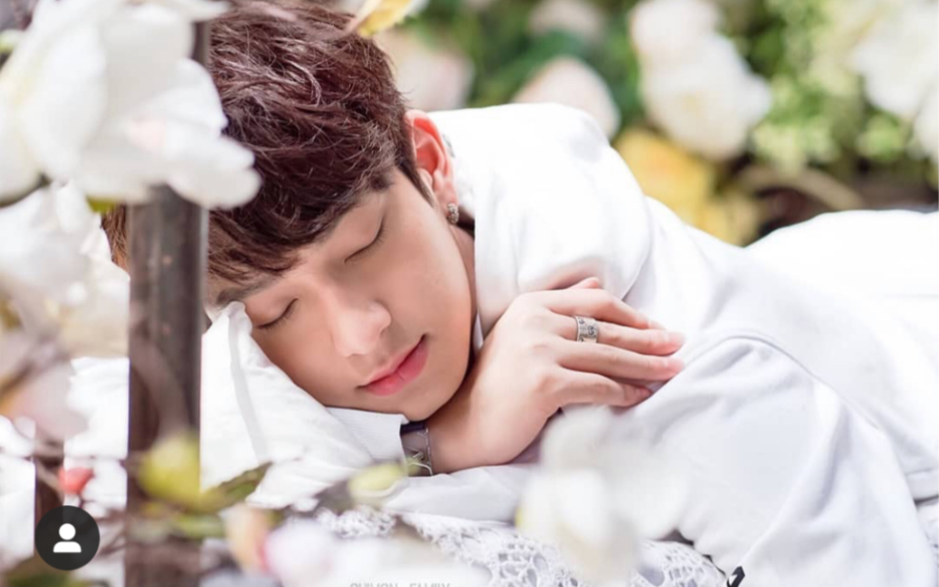 [奇萌chimon]看看這隻明明可以看顏卻硬要以沙雕為家的大寶貝