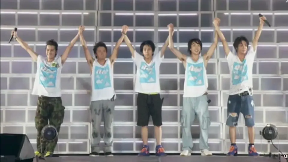 岚】2002 ARASHI ALL or NOTHING 全场_哔哩哔哩_bilibili