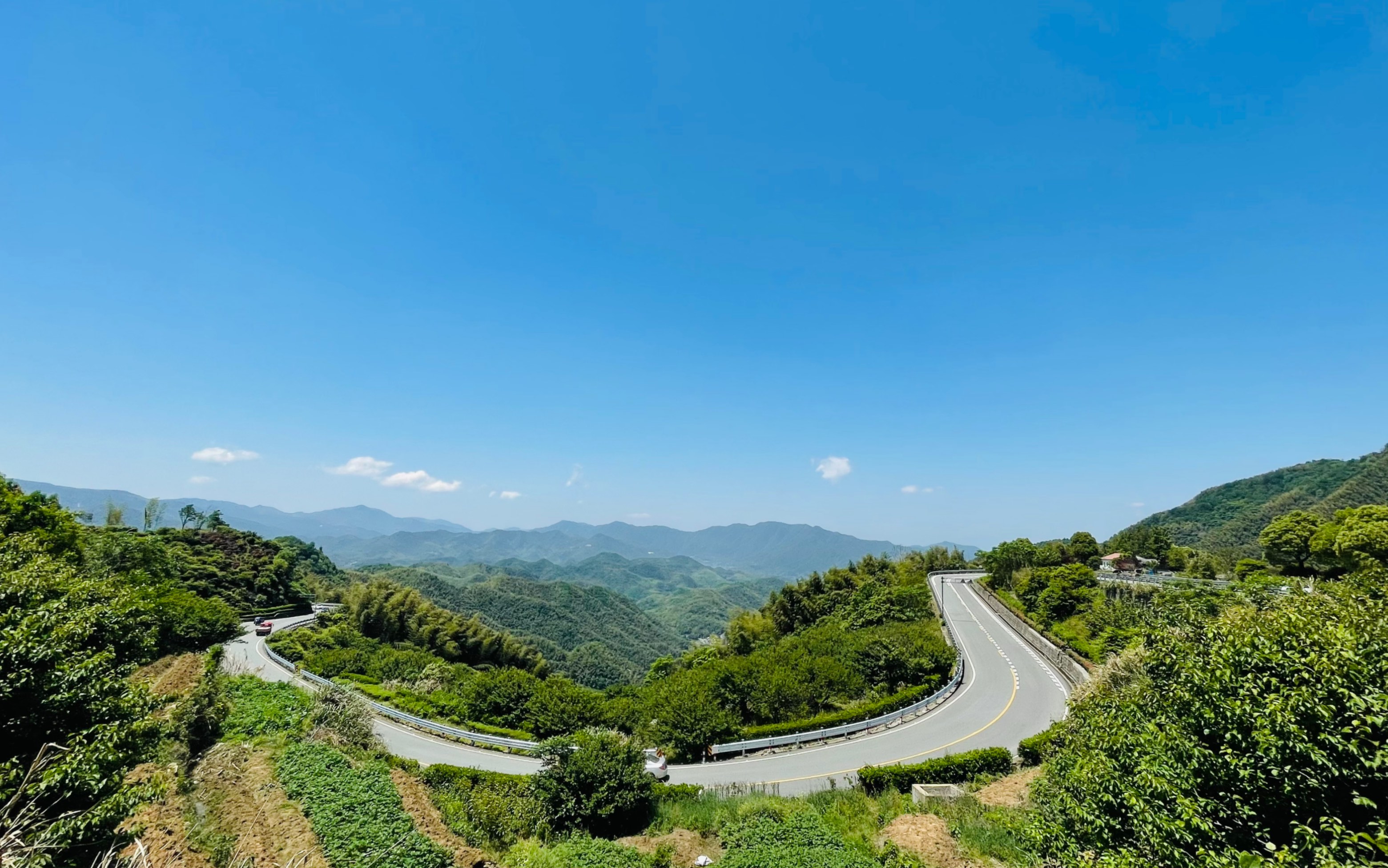 高清第一视角跑山记录pov 四明山 浙江省境内确实第一山路 不过摩托去
