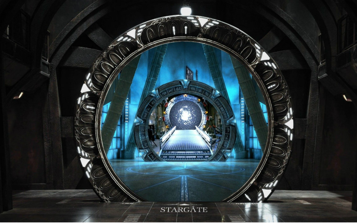 人类在成功揭开星际之门第九个符号的秘密之后,一组探险队员被传送到