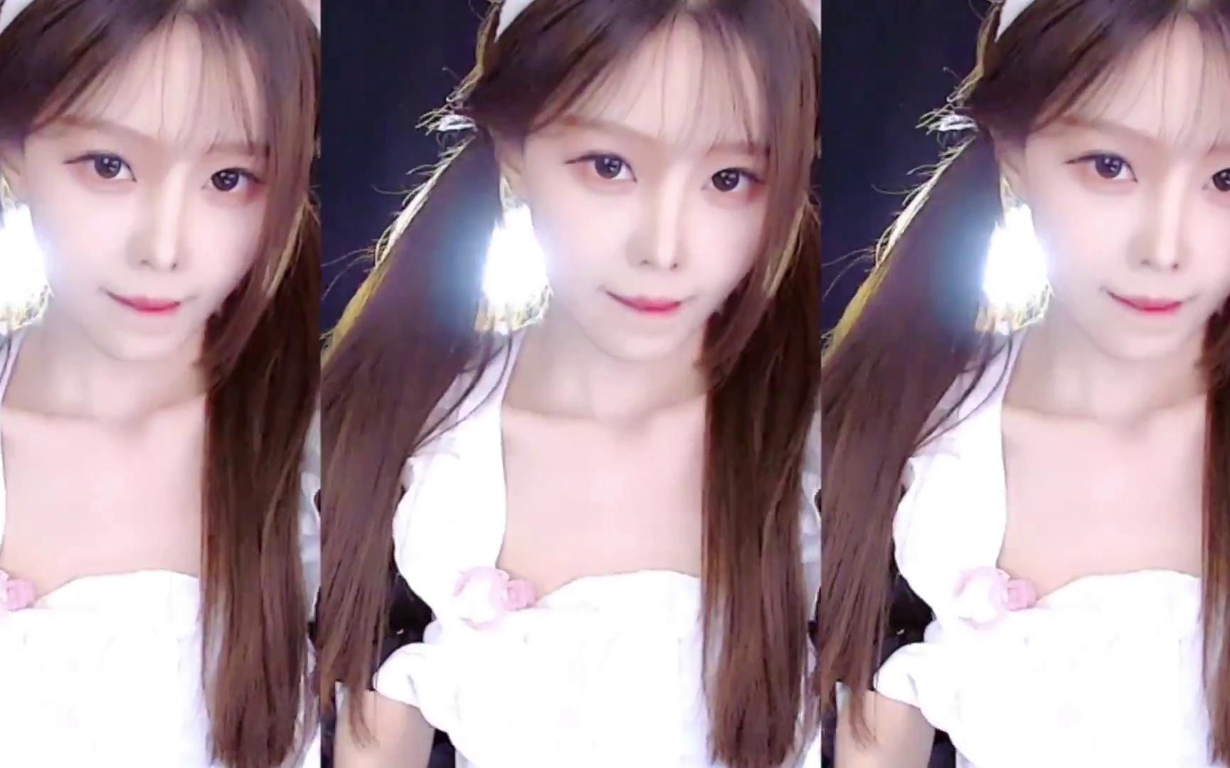 【尤优baby】"她跳舞了" 她站起来了 女仆装