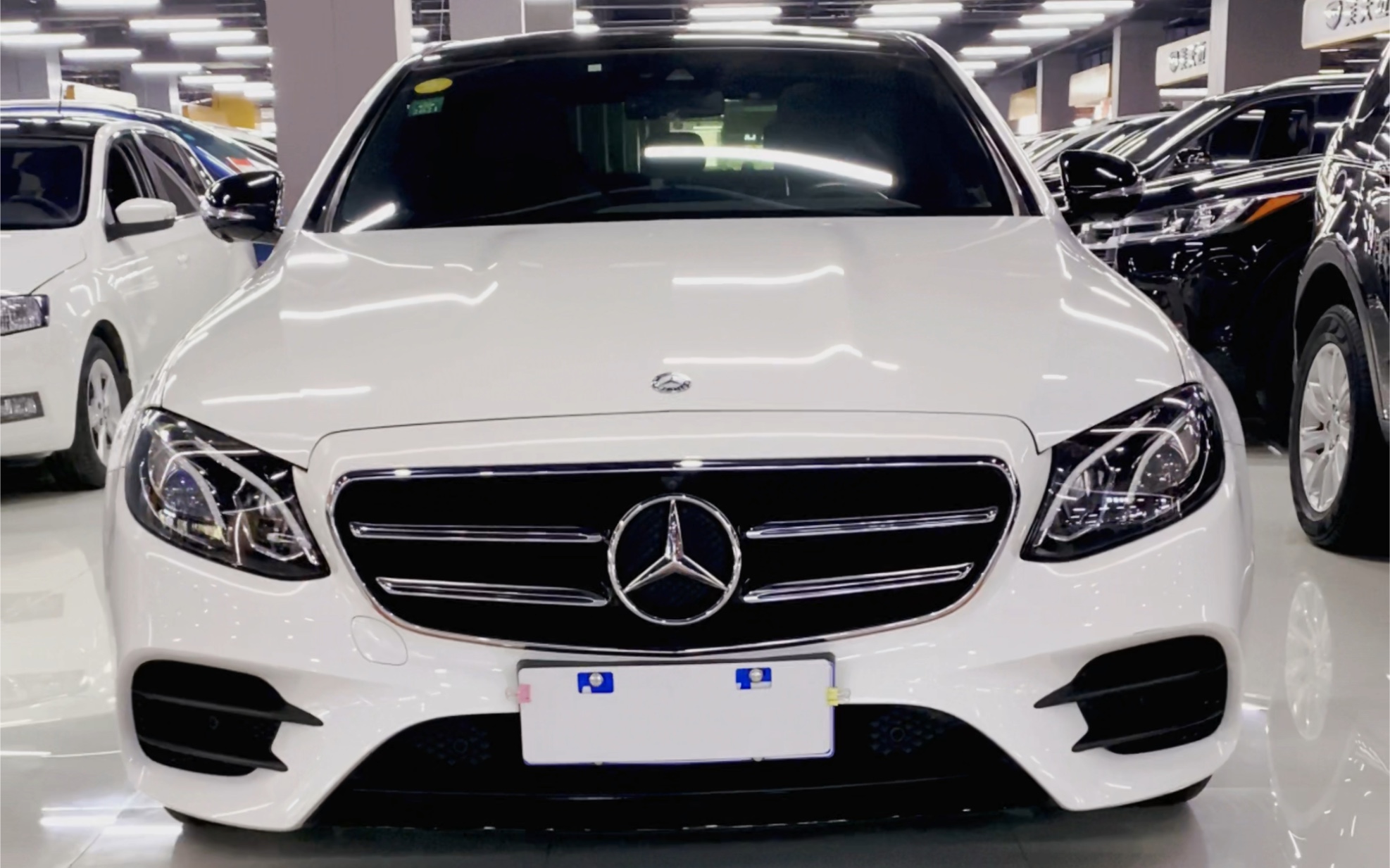 17年6万公里的白色奔驰e300,还值多少?