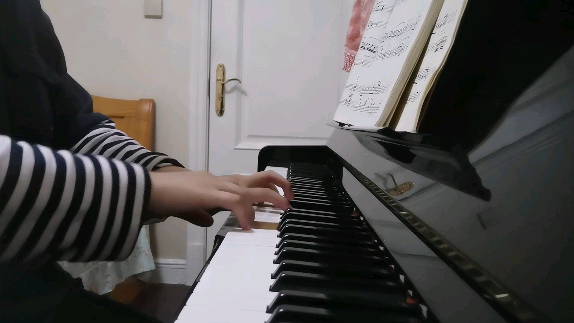 央音业余考级 三级复调乐曲 1.帕都亚那舞曲