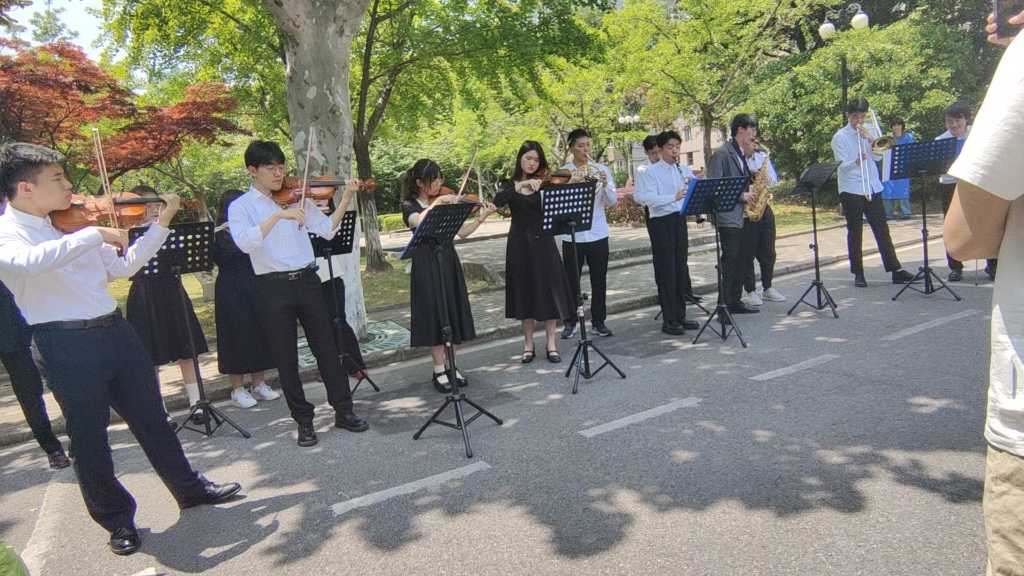 东华大学人文学院五四青年节快闪活动哔哩哔哩bilibili