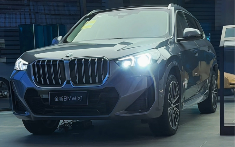 沉浸式开箱2023款宝马sdrive25li m运动套装,看完我直接想把自己的x3