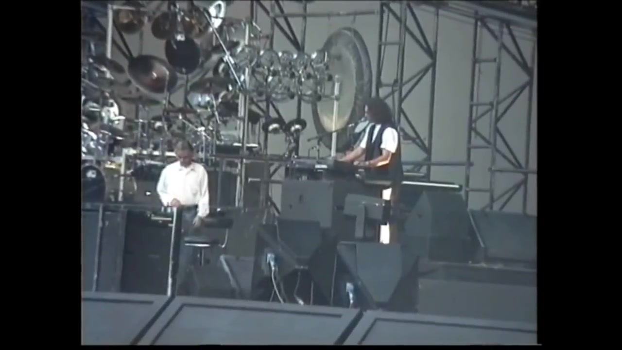 [图]【Pink Floyd】The Division Bell Tour Live 1994 藩篱之钟巡演