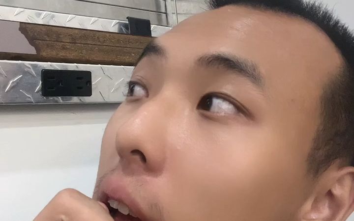 大头鹰来接丁胖子金牌讲师去海底捞吃火锅(大头鹰请讲师吃火锅第一集)