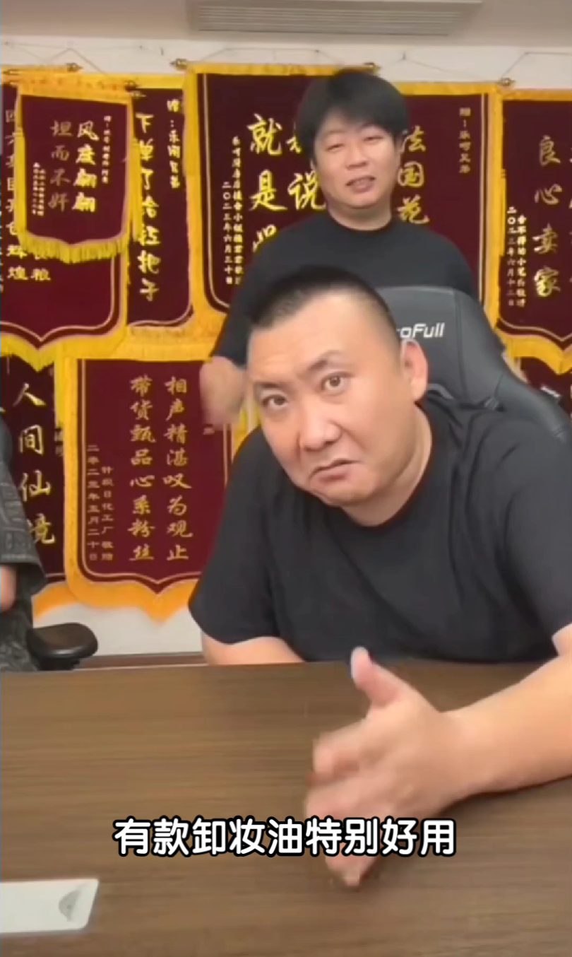 【乐呵兄弟】"他不理我"