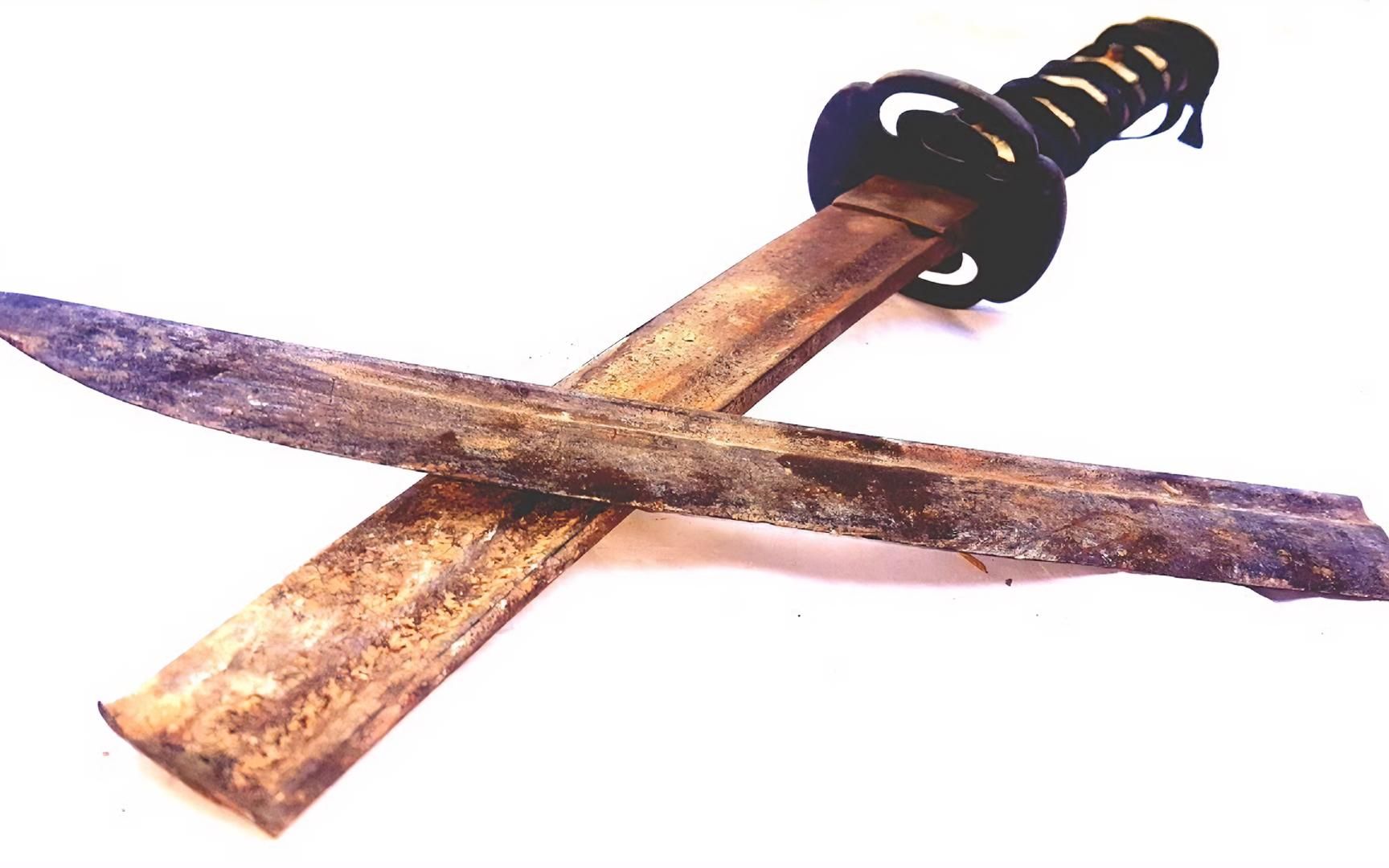 捡到一把生锈的断剑,修复一看是"日本名剑",这做工简直太精细