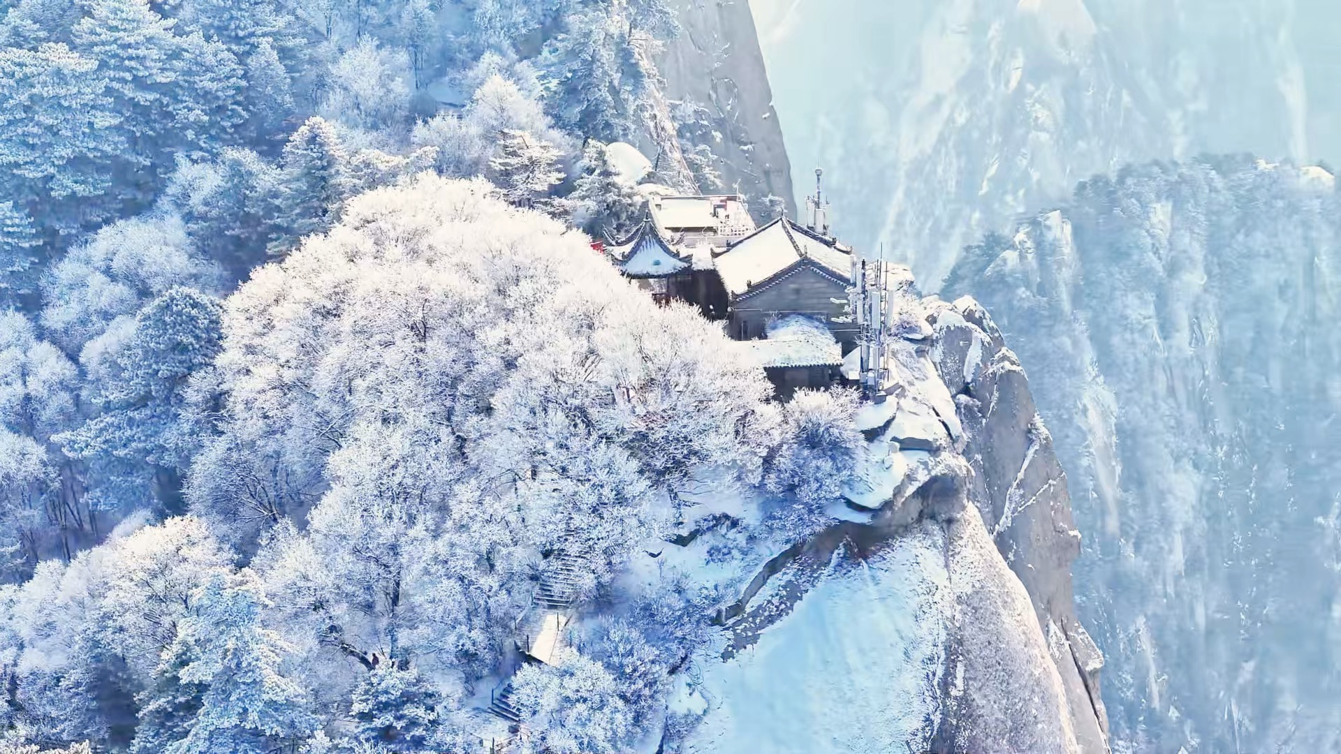 雪后华山,美如画境