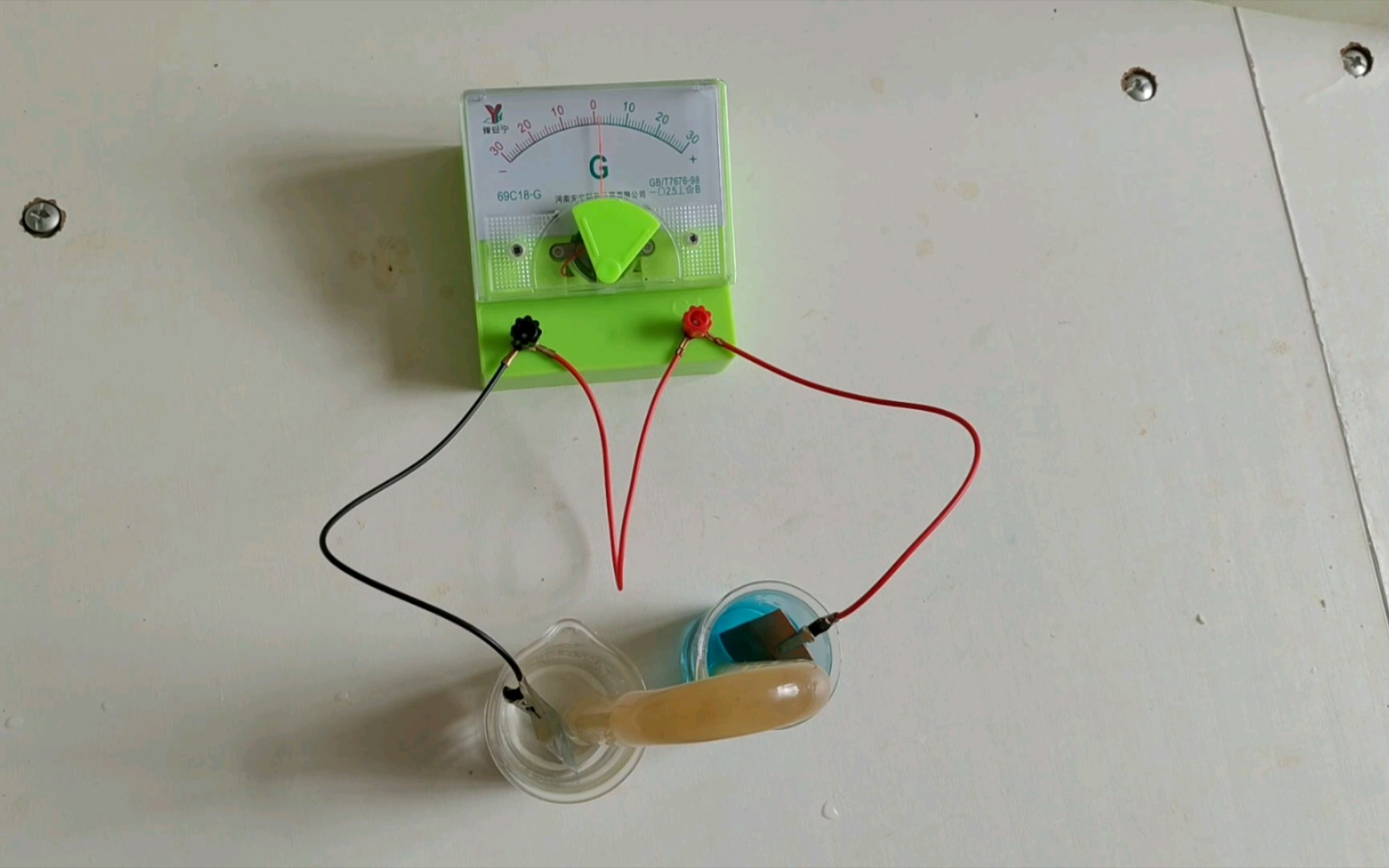 制作盐桥与双液铜锌原电池