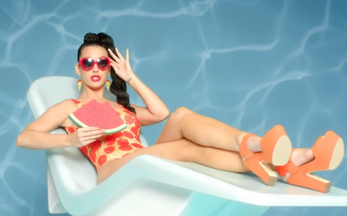 [图]【建议收藏】Katy Perry 水果姐 4K This Is How We Do