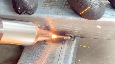 手持激光焊接机镀锌板焊接