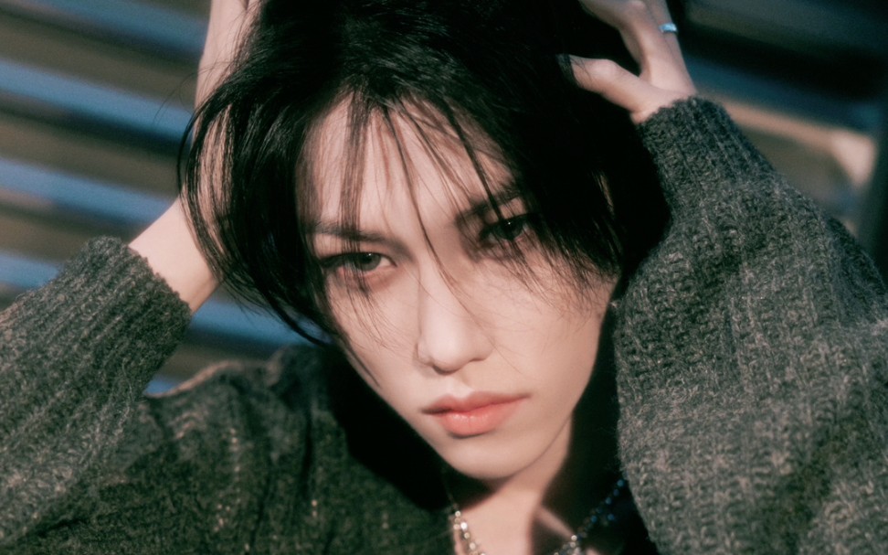 速看…是拥有超强镜头表现力和神级美貌的澳帝—李龙馥