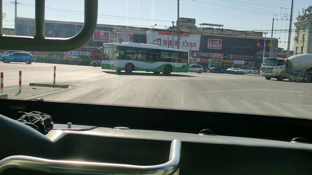 [上海公交pov] 龙大专线 龙阳路地铁站--南团公路永晖路 p2_哔哩哔哩