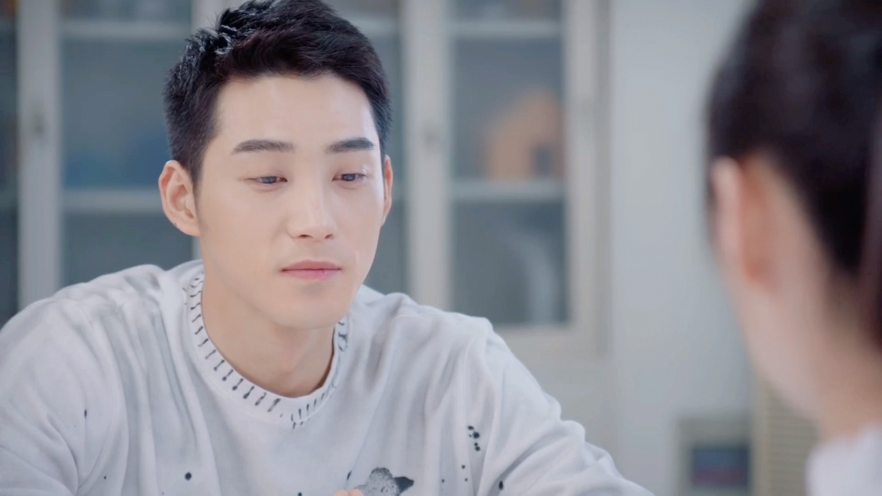 【肖海洋/钟白】我的喜欢都藏在细节里._哔哩哔哩_bilibili