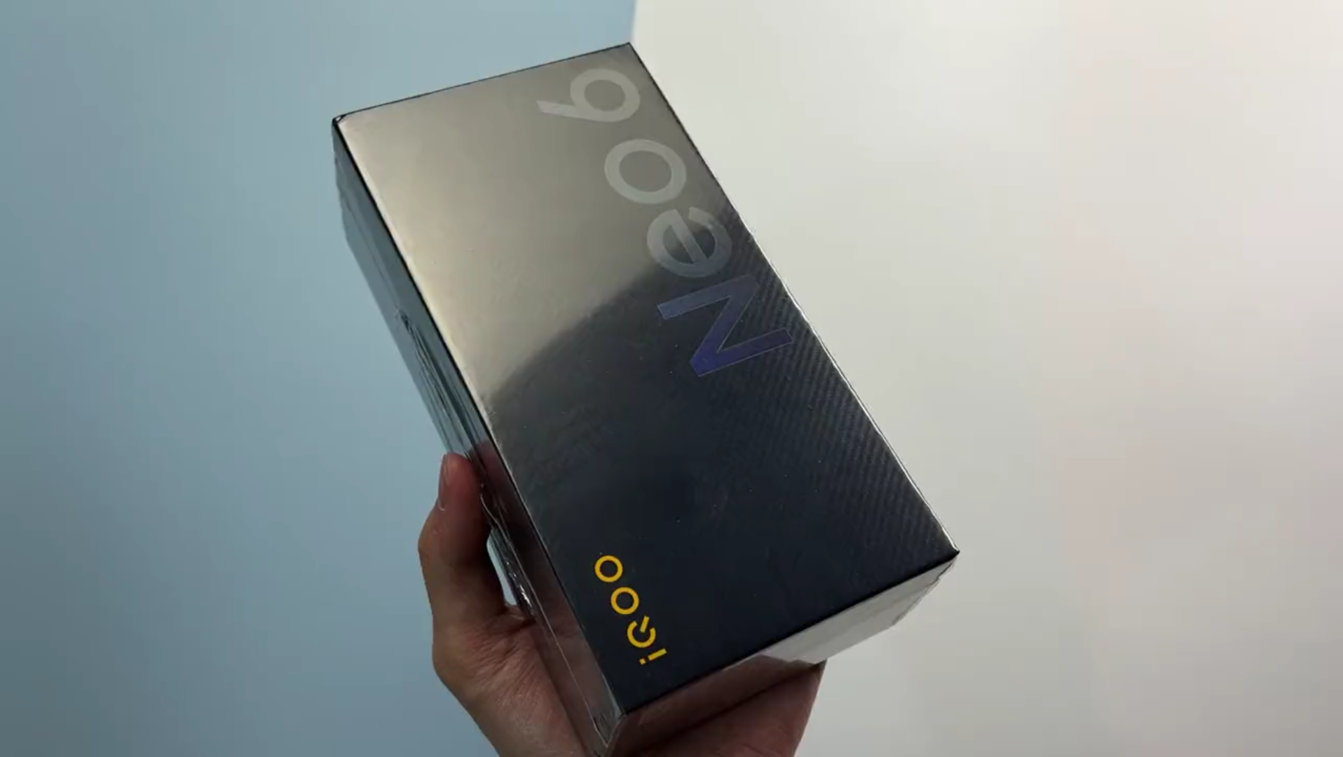 活动  iqoo neo5开箱