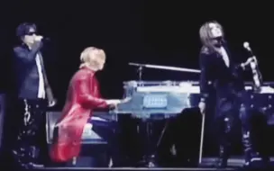 Download Video: 【xjapan/YOSHIKI】好悲啊.听不了的别听.我怕你会哭.越到后面越悲伤.三人行 必出好律