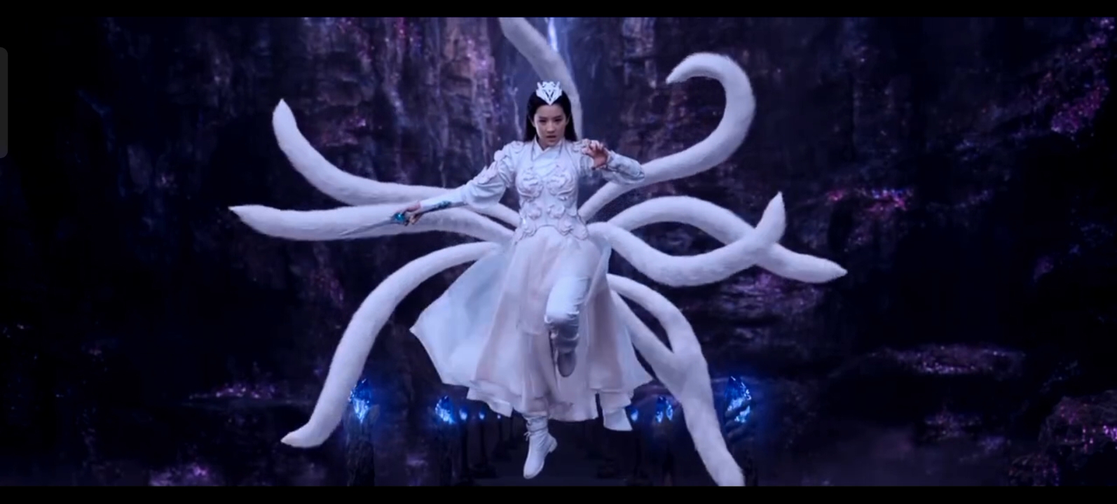 影版剧版《三生三世十里桃花》白浅独闯大紫明宫对比