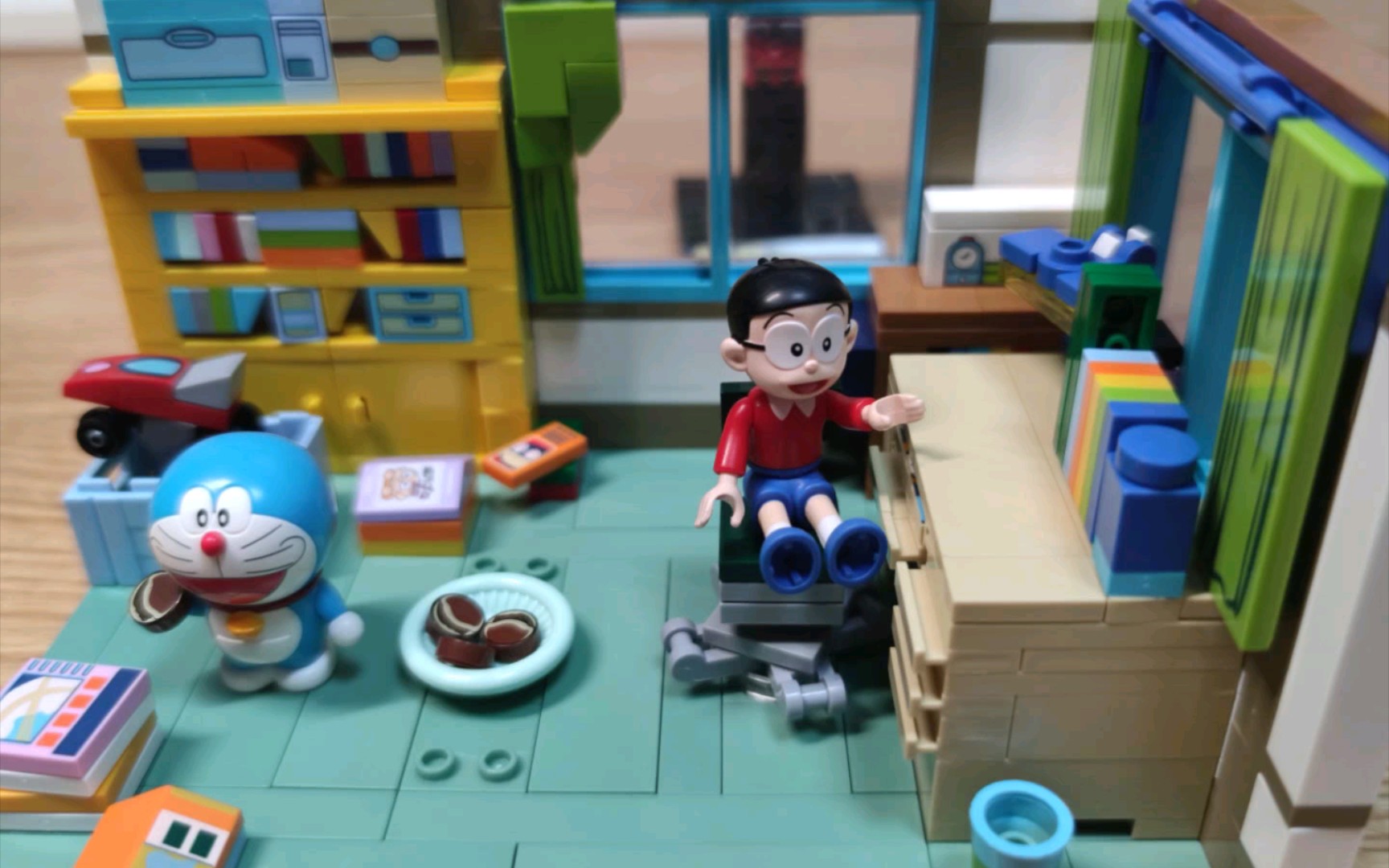 【积木】哆啦a梦 大熊的房间 抽屉是可以拉出来的93939595