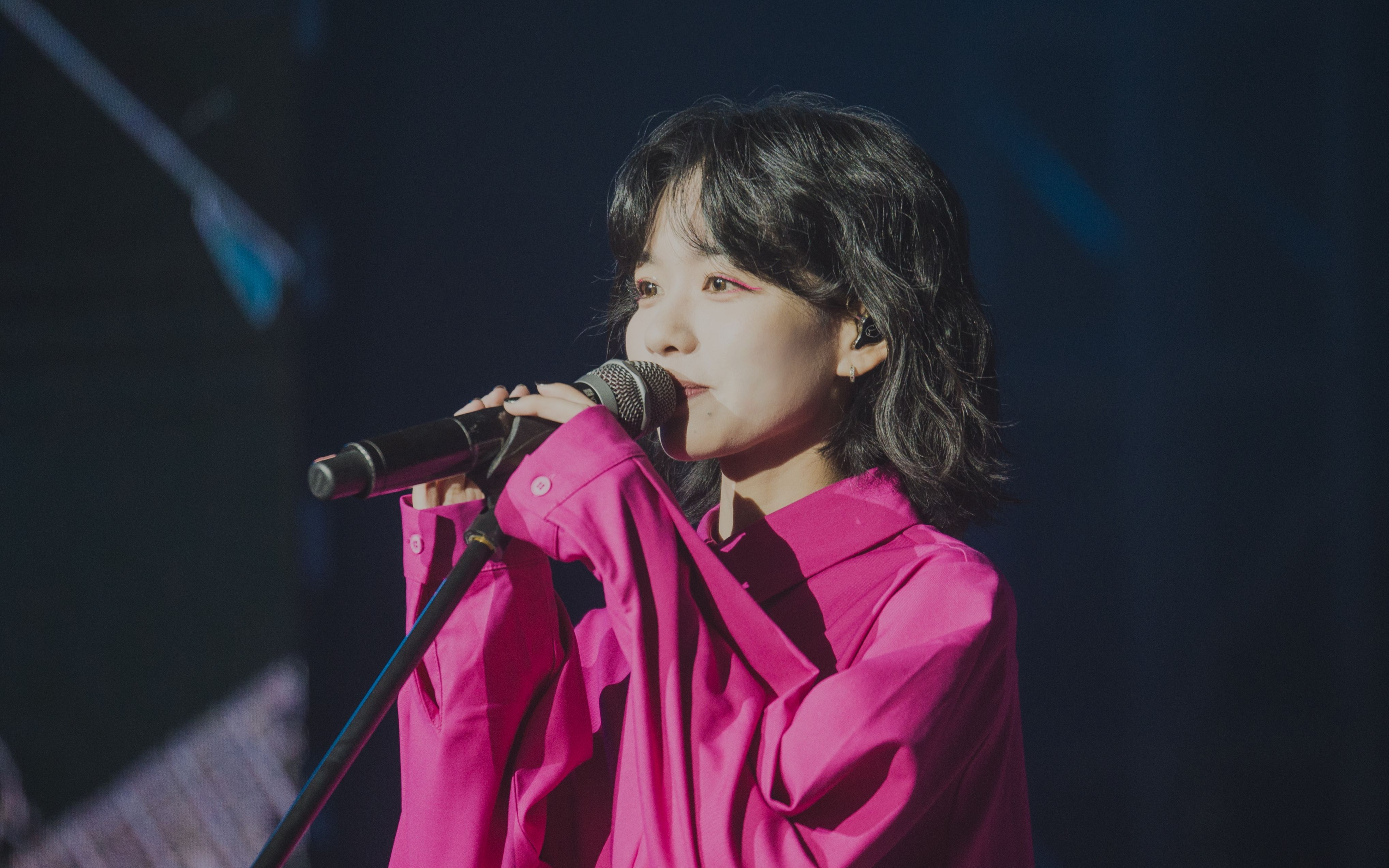 她的眼睛真的有星星诶 | 房东的猫《所念皆星河》