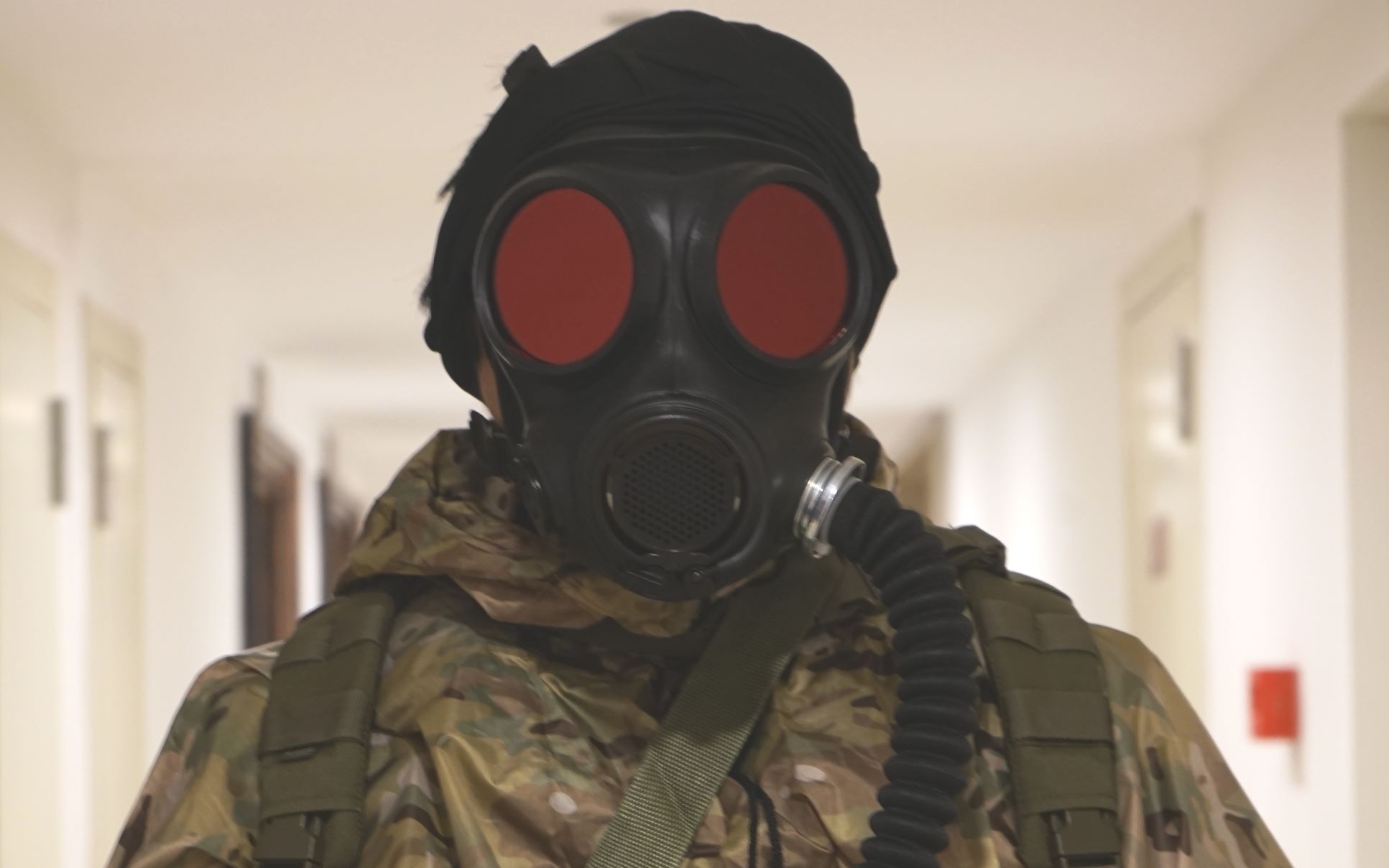 fmj08 军用防毒面具 口罩 相关配件评测