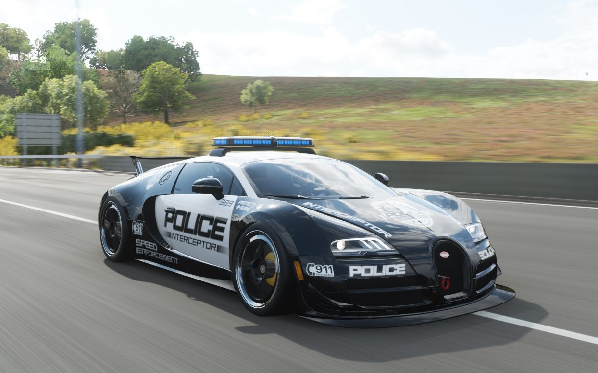 布加迪威龙(veyron supersport) 主动式尾翼 史上最暴力警车!