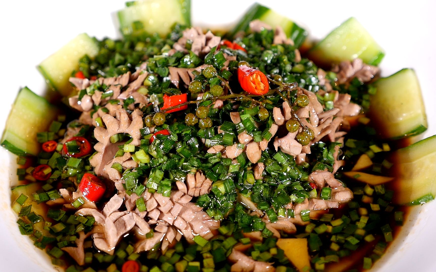 楚菜大厨教你做:油泼腰花,腰花的脆嫩做法,家常硬菜,营养美味!