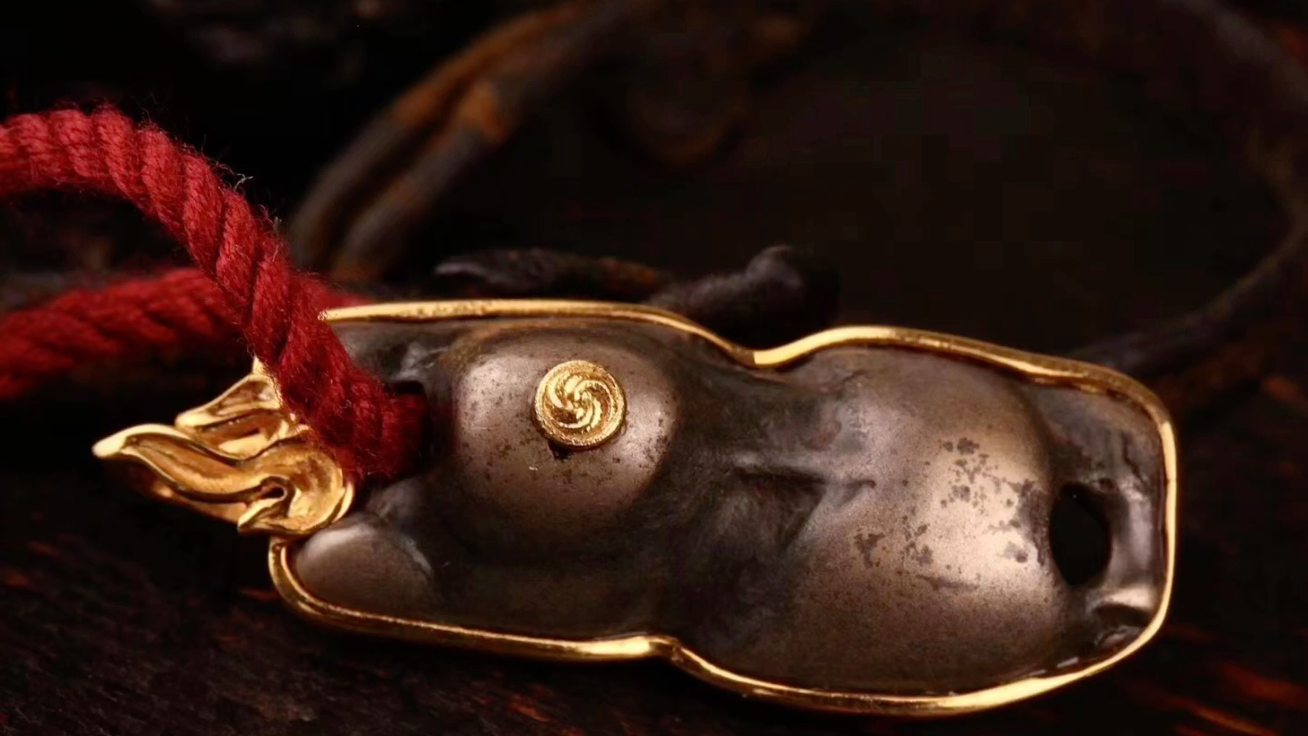 宋元天铁雪狮,包金,造型漂亮,顶级材质,皮壳熟美,保老到代