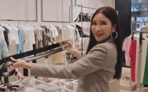 Descargar video: 【Jamie Chua】与爱马仕女王疯狂购物的一天